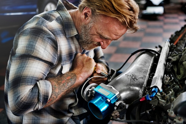 Ile kosztuje zwiększenie mocy silnika i od czego to zależy?